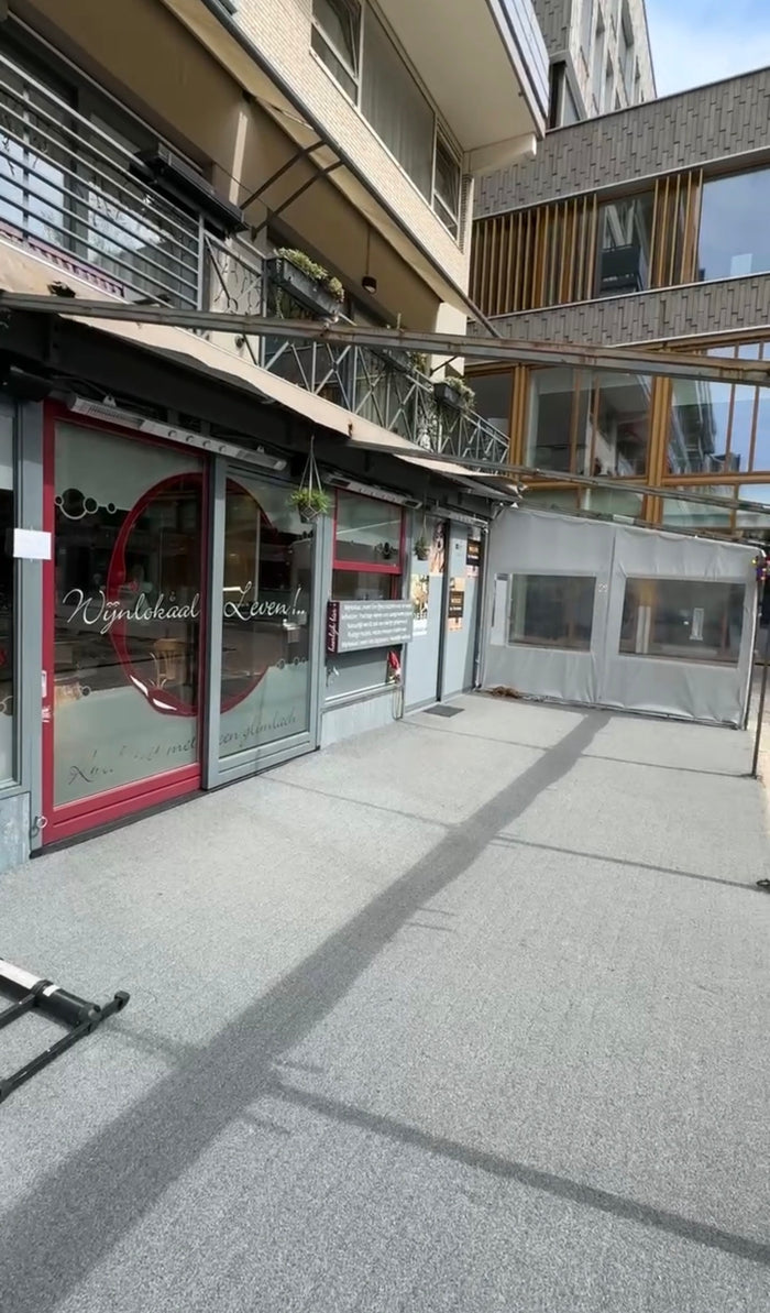 Terras klaar voor het seizoen