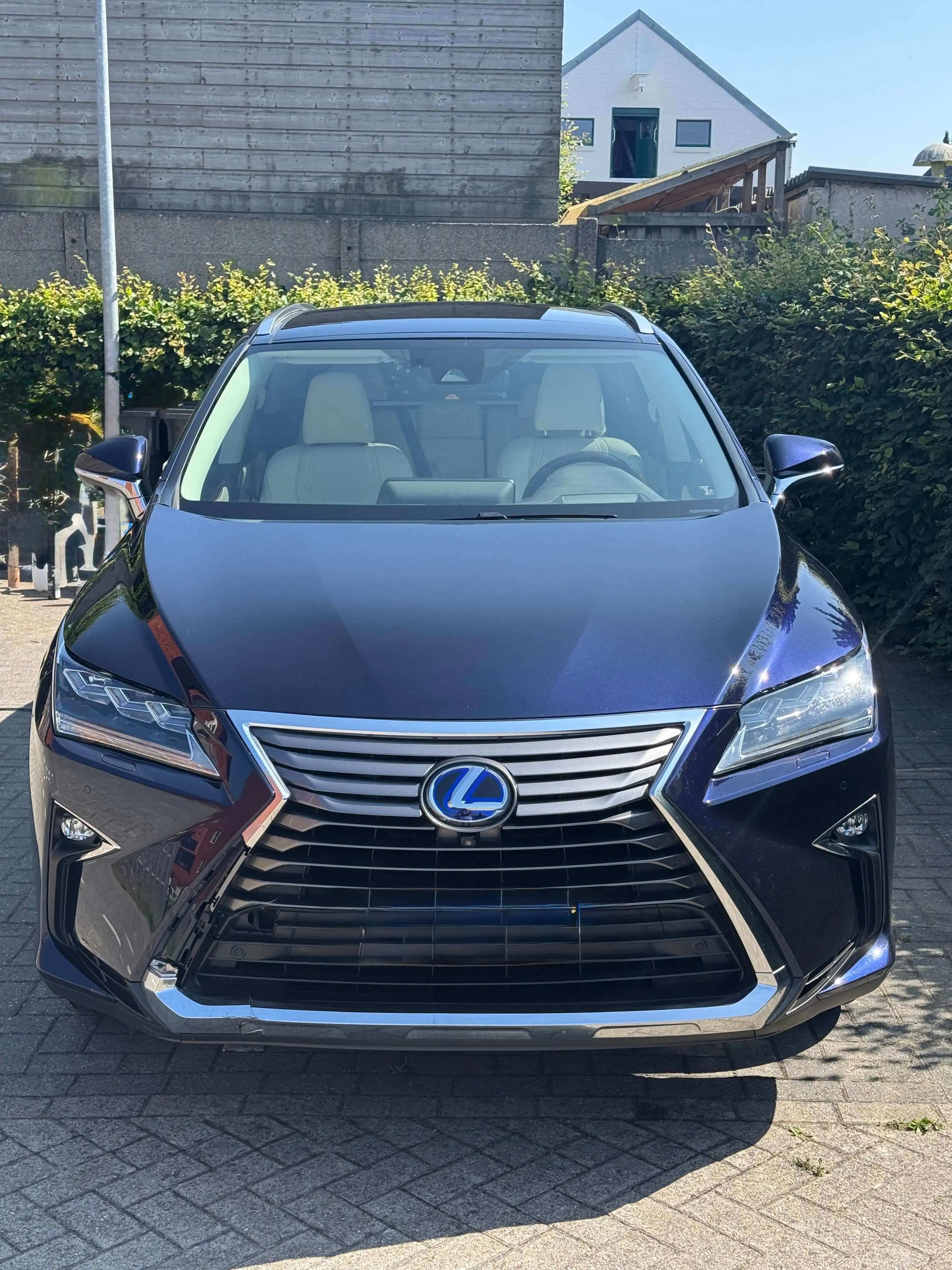 Auto interieur en exterieur reinigen Tilburg auto waxen auto wassen auto detaillen Fix en Fresh reiniging