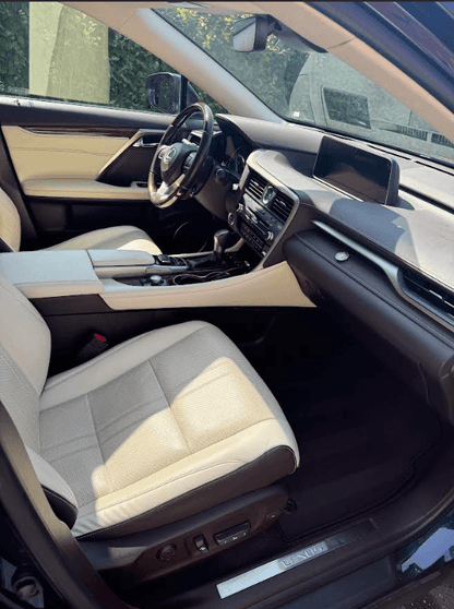 Auto interieur reinigen auto exterieur reinigen in Tilburg Fix en Fresh