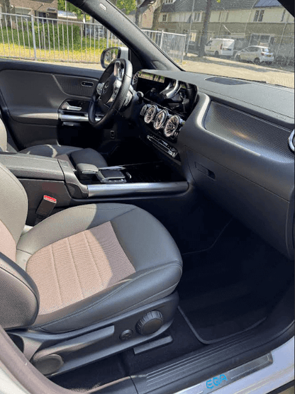 Auto interieur reinigen auto exterieur reinigen in Tilburg Fix en Fresh